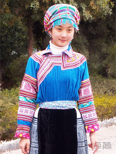 月亮山式苗族服飾定制