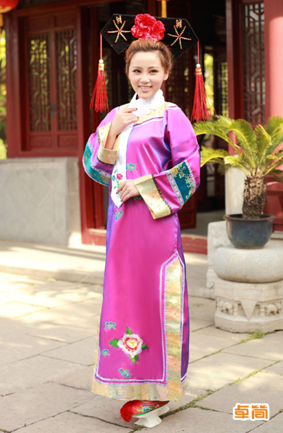 滿族服飾定制