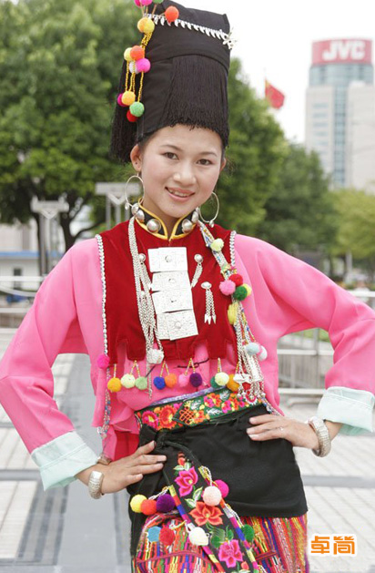 阿昌族服飾定制