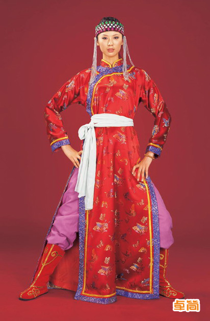 鄂倫春族服飾定制