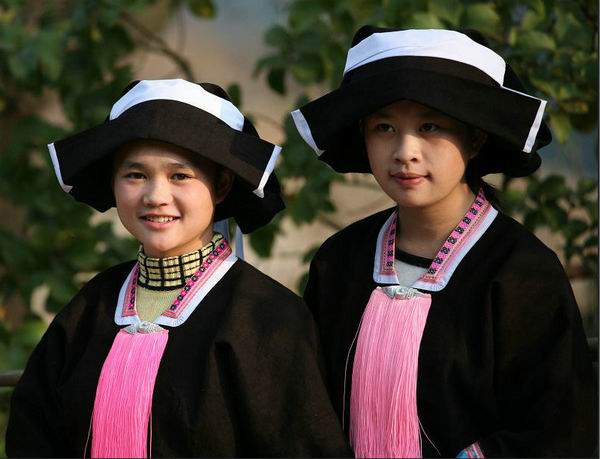 藍(lán)靛瑤服飾有什么特點(diǎn)？
