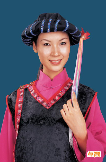 保安族服飾定制