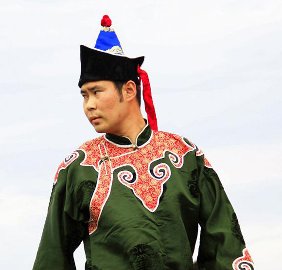 鄂溫克族服飾