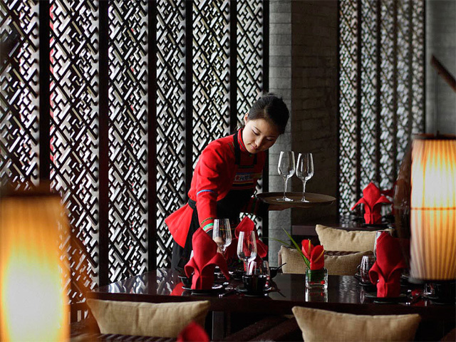 【揭秘】卓簡(jiǎn)特色工作服熱銷的秘密