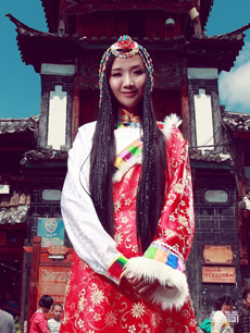 女款紅色藏族服飾定制